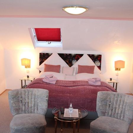 Romantic-Pension Albrecht - Since 1901 Hohenschwangau Esterno foto