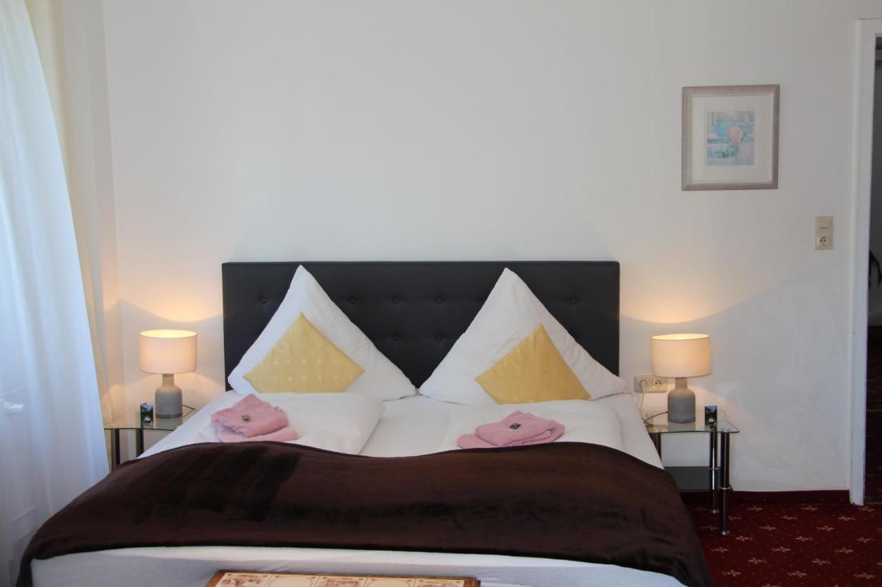 Romantic-Pension Albrecht - Since 1901 Hohenschwangau Esterno foto