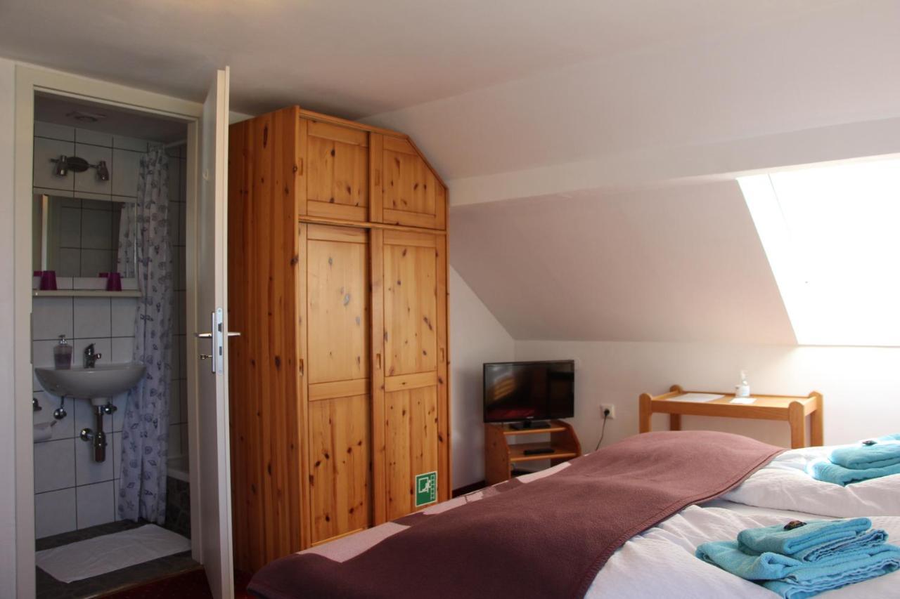 Romantic-Pension Albrecht - Since 1901 Hohenschwangau Esterno foto