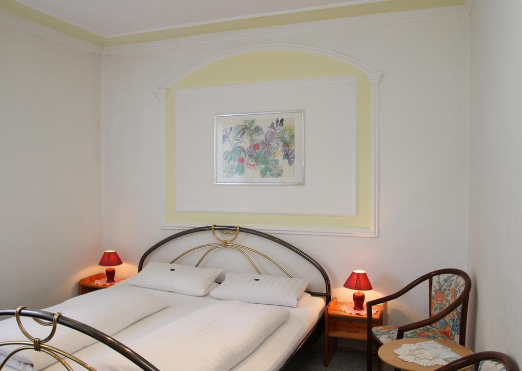 Romantic-Pension Albrecht - Since 1901 Hohenschwangau Esterno foto