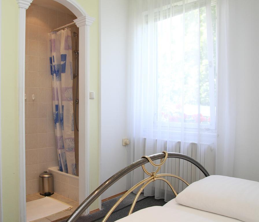 Romantic-Pension Albrecht - Since 1901 Hohenschwangau Esterno foto