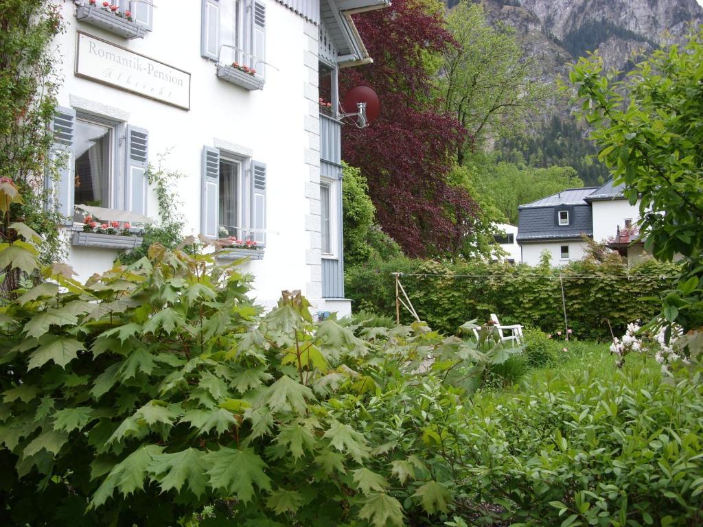 Romantic-Pension Albrecht - Since 1901 Hohenschwangau Esterno foto
